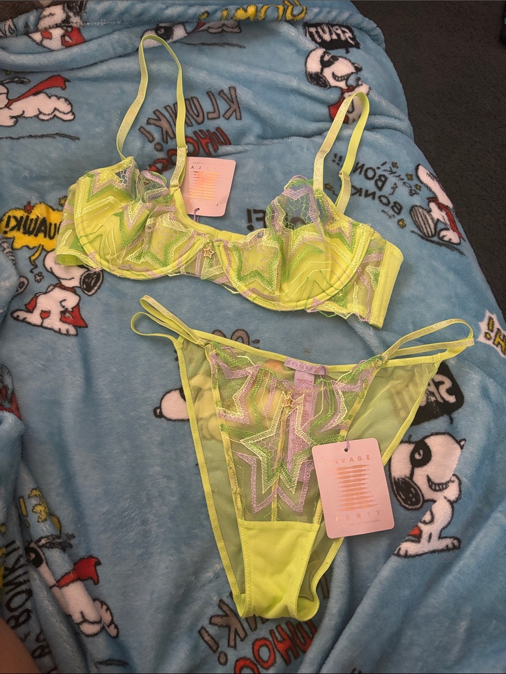 Savage X Fenty Neon Lime & Iridescent Lace Bra and Thong Set
